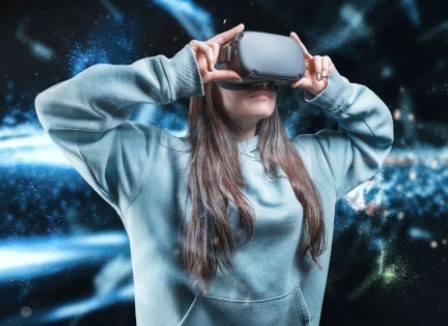 salle et jeu de réalité virtuelle, casque VR à Maussane les Alpilles