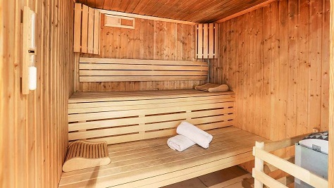 Hôtel 4* à Bouc-bel-Air avec sauna et départ tardif : découvrez le confort de l'Hôtel Suite-Home Aix en Provence Sud