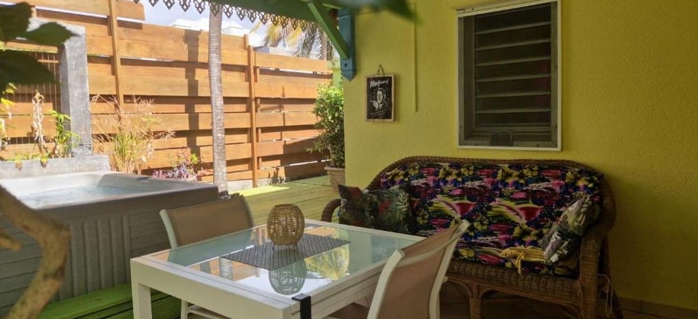 bungalow Le Flibustier au Gites Blue Karaib à Sainte-Anne en Guadeloupe